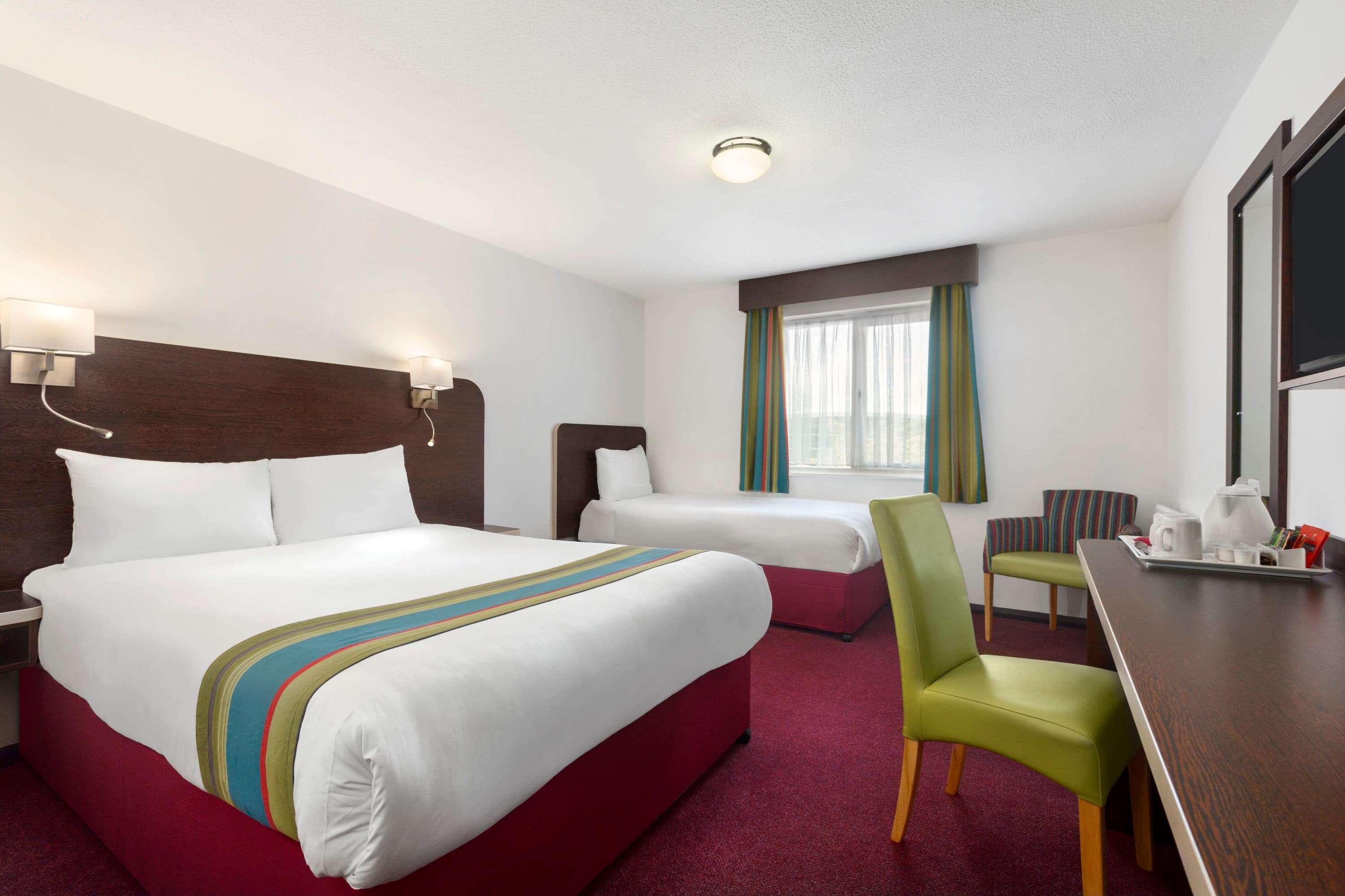 Ramada London South Mimms Hotel Potters Bar Szoba fotó