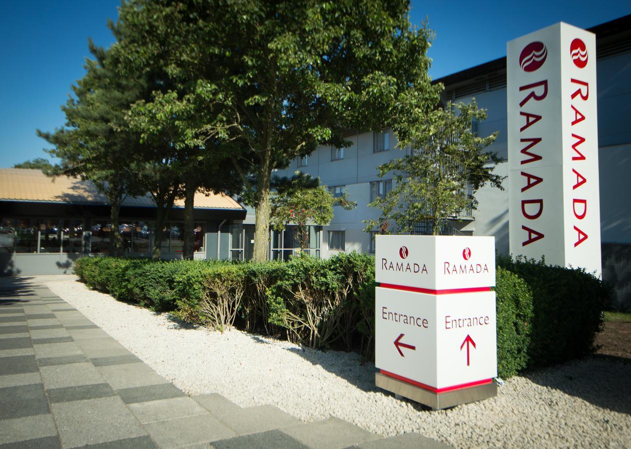 Ramada London South Mimms Hotel Potters Bar Kültér fotó