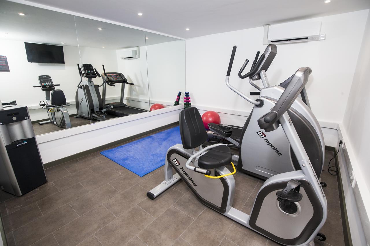 Ramada London South Mimms Hotel Potters Bar Kültér fotó