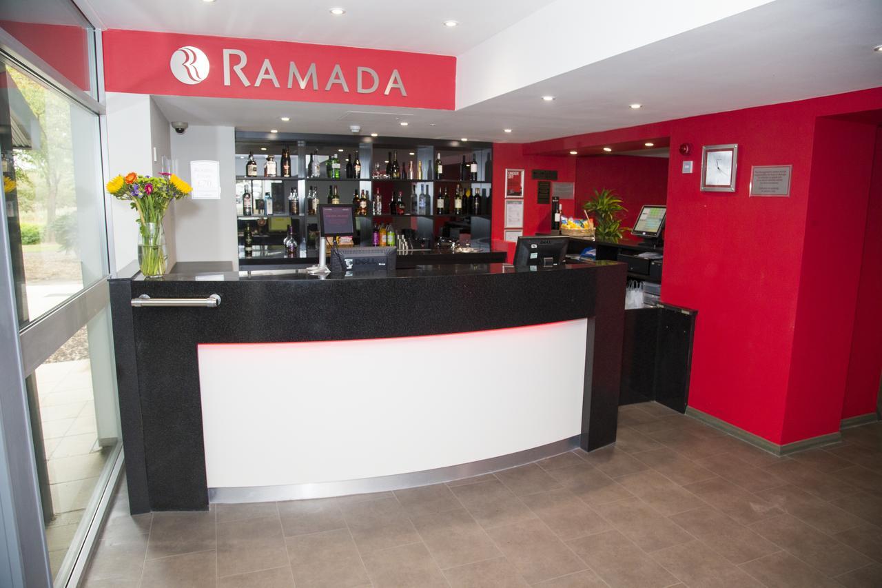 Ramada London South Mimms Hotel Potters Bar Kültér fotó
