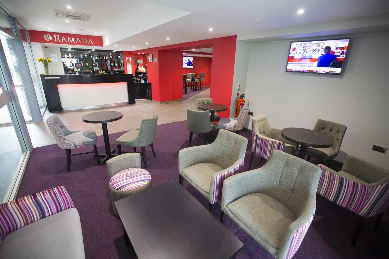 Ramada London South Mimms Hotel Potters Bar Kültér fotó
